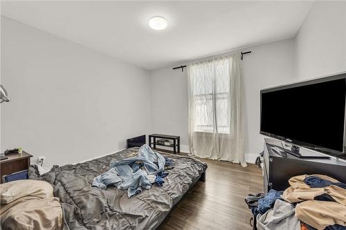 6 Greig Street, Hamilton, ON - Indoor Photo Showing Bedroom