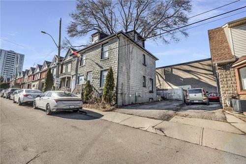 6 Greig Street, Hamilton, ON - Outdoor