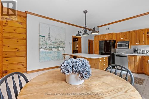 9936 Ontario Street, Lambton Shores (Port Franks), ON - Indoor Photo Showing Dining Room