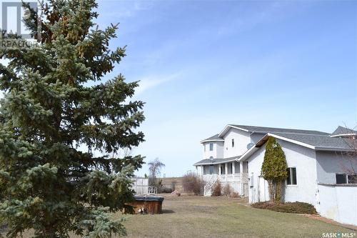 203 1St Street N, Flaxcombe, SK - Outdoor