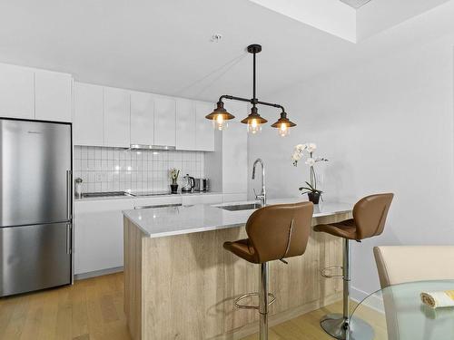 Kitchen - 1910-100 Rue Murray, Montréal (Le Sud-Ouest), QC - Indoor Photo Showing Kitchen With Upgraded Kitchen