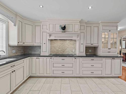 Cuisine - 3495 103E Avenue, Shawinigan, QC - Indoor Photo Showing Kitchen