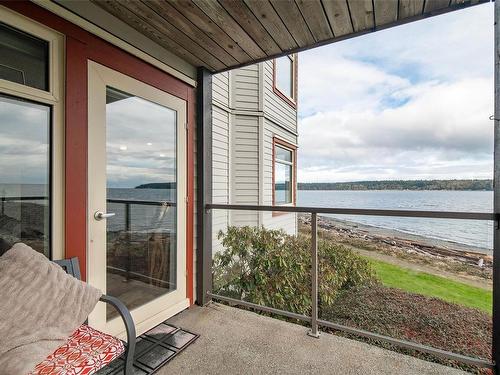 1204-27 Island Hwy South, Campbell River, BC - Outdoor With Body Of Water With Balcony With Exterior