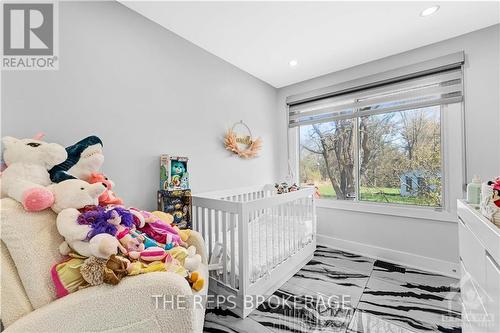 1373 Normandy Crescent, Ottawa, ON - Indoor Photo Showing Bedroom