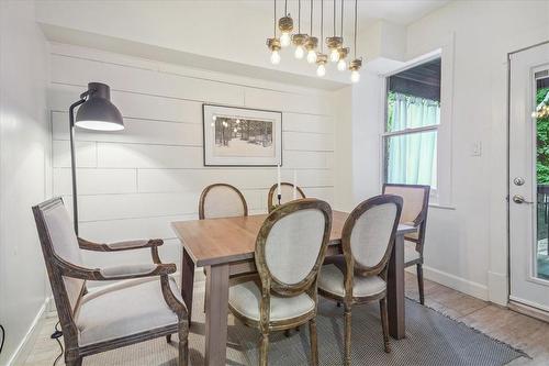 55 Balmoral Avenue N, Hamilton, ON - Indoor Photo Showing Dining Room