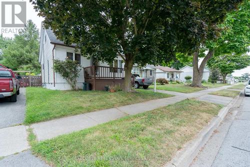 6261 Churchill Street, Niagara Falls, ON - Outdoor