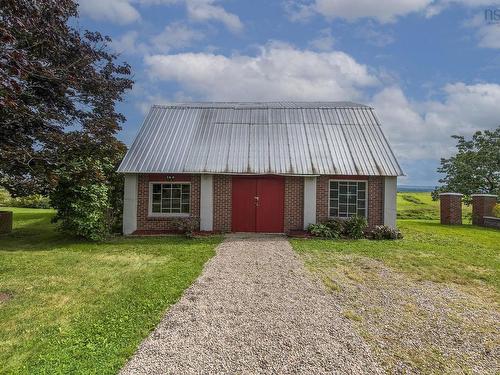 464 West Long Island Road, North Grand Pre, NS 