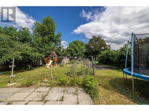 3078 Springfield Road, Kelowna, BC - Outdoor