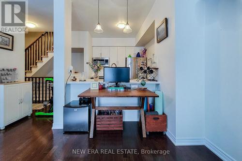 53 - 2086 Ghent Avenue, Burlington, ON - Indoor Photo Showing Office