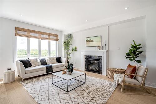 176 Shoreview Drive, Welland, ON - Indoor Photo Showing Living Room With Fireplace