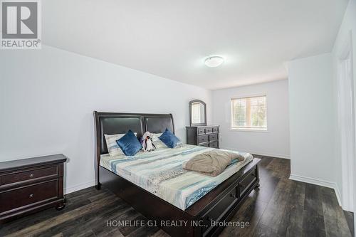 81 Eastview Gate, Brampton, ON - Indoor Photo Showing Bedroom