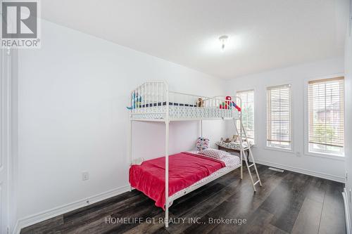 81 Eastview Gate, Brampton, ON - Indoor Photo Showing Bedroom