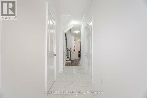 81 Eastview Gate, Brampton, ON - Indoor Photo Showing Other Room