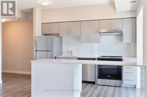 1502 - 15 Queen Street S, Hamilton, ON - Indoor Photo Showing Kitchen With Upgraded Kitchen