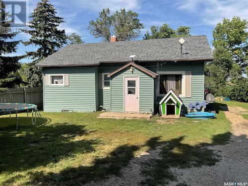 404 3Rd Street N, Waldheim, SK - Outdoor