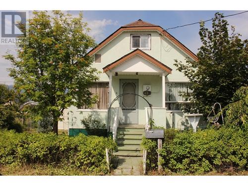 1889 Bowser  Street, Trail, BC - Outdoor