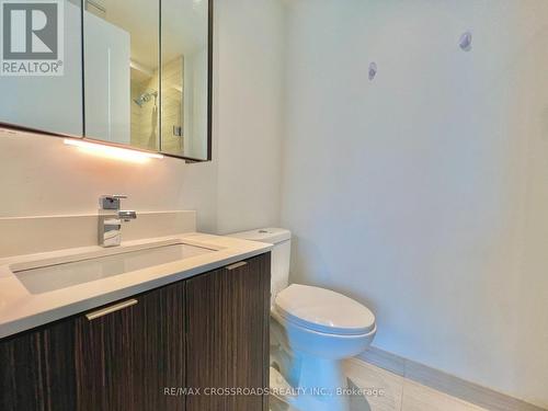 336 - 15 Merchants Wharf, Toronto (Waterfront Communities), ON - Indoor Photo Showing Bathroom