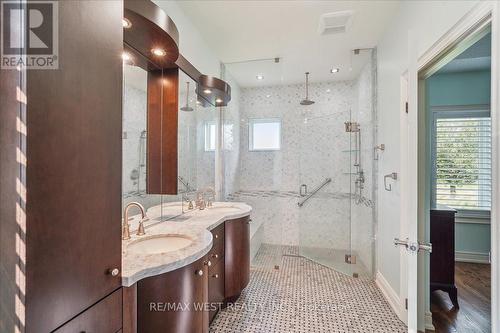 30 Boros Link, Whitchurch-Stouffville (Ballantrae), ON - Indoor Photo Showing Bathroom