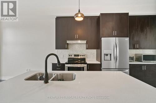 183 Carpaccio Avenue, Vaughan (Vellore Village), ON - Indoor Photo Showing Kitchen With Stainless Steel Kitchen With Double Sink With Upgraded Kitchen