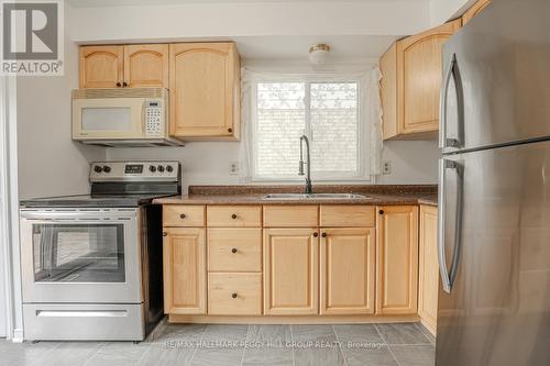 55 Garden Drive, Barrie (Allandale), ON - Indoor Photo Showing Kitchen With Stainless Steel Kitchen