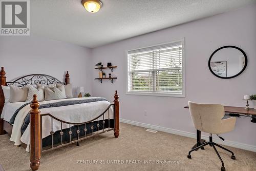 194 Bowen Drive, Peterborough (Northcrest), ON - Indoor Photo Showing Bedroom