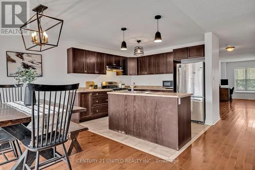 194 Bowen Drive, Peterborough (Northcrest), ON - Indoor Photo Showing Kitchen