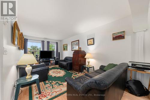 304 - 138 Hibernia Street, Cobourg, ON - Indoor Photo Showing Living Room