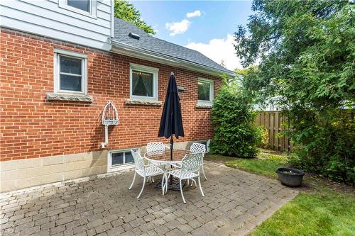 938 Danforth Avenue, Burlington, ON - Outdoor With Exterior