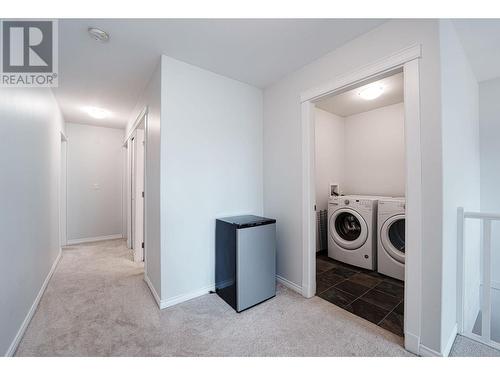 700 Center Street Unit# 10, Revelstoke, BC - Indoor Photo Showing Laundry Room