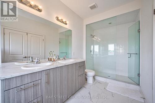 146 Pageant Avenue, Vaughan, ON - Indoor Photo Showing Bathroom