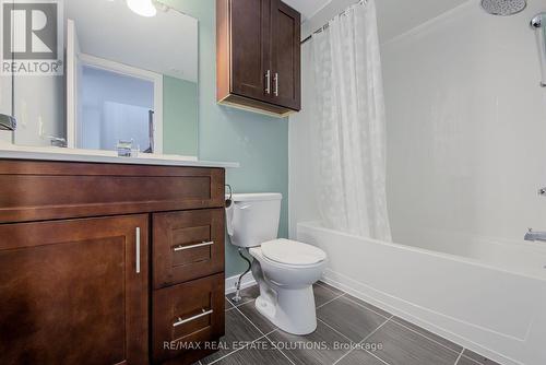 512 - 30 Dunsheath Way, Markham (Cornell), ON - Indoor Photo Showing Bathroom