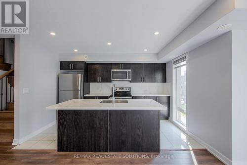 512 - 30 Dunsheath Way, Markham (Cornell), ON - Indoor Photo Showing Kitchen With Stainless Steel Kitchen