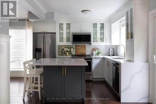 5611 Thorn Lane, Burlington (Orchard), ON - Indoor Photo Showing Kitchen With Upgraded Kitchen