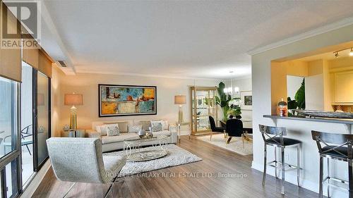 912 - 92 Church Street S, Ajax, ON - Indoor Photo Showing Living Room