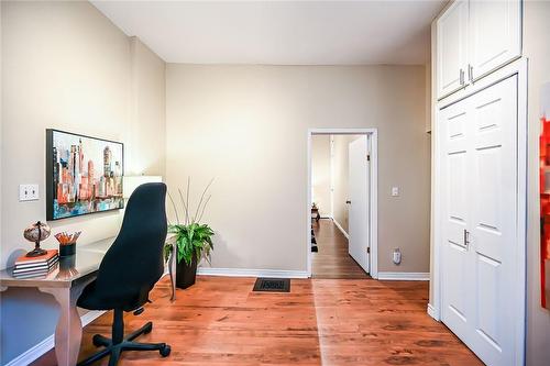 162 Charlton Avenue W|Unit #1, Hamilton, ON - Indoor Photo Showing Office