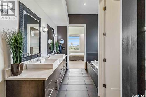 235 Fleming Crescent, Saskatoon, SK - Indoor Photo Showing Bathroom