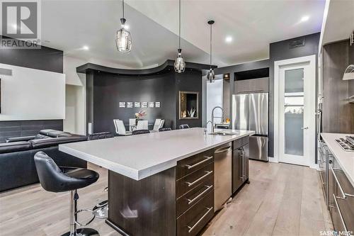 235 Fleming Crescent, Saskatoon, SK - Indoor Photo Showing Kitchen With Upgraded Kitchen