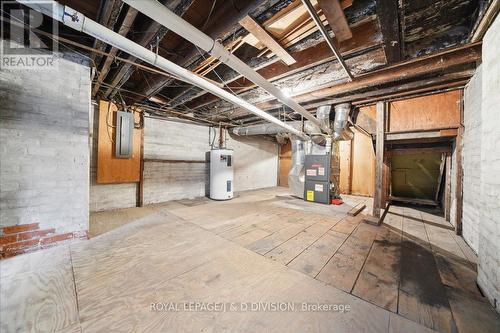 139 Collier Street, Toronto (Rosedale-Moore Park), ON - Indoor Photo Showing Other Room