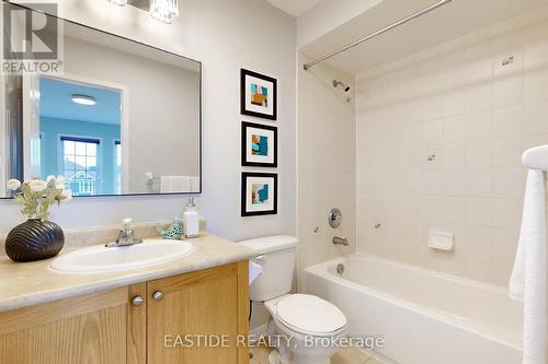 583 Forsyth Farm Drive, Whitchurch-Stouffville, ON - Indoor Photo Showing Bathroom