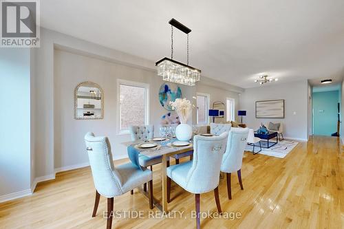 583 Forsyth Farm Drive, Whitchurch-Stouffville, ON - Indoor Photo Showing Dining Room