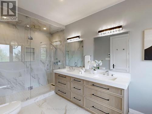 3 Earl Cook Drive, Whitchurch-Stouffville, ON - Indoor Photo Showing Bathroom