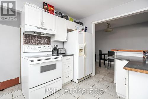 657 Oak Street, Collingwood, ON - Indoor Photo Showing Kitchen