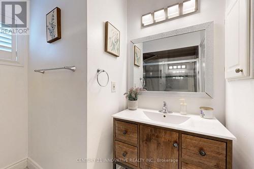 31 Stable Gate, Brampton (Northwest Sandalwood Parkway), ON - Indoor Photo Showing Bathroom