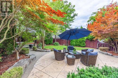 2098 Shorncliffe Boulevard, Oakville (West Oak Trails), ON - Outdoor