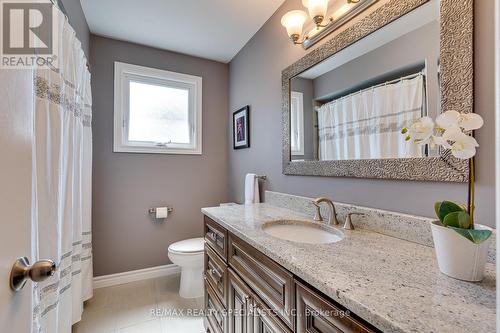 258 Glenwood Crescent, Caledon (Bolton East), ON - Indoor Photo Showing Bathroom