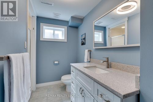 258 Glenwood Crescent, Caledon (Bolton East), ON - Indoor Photo Showing Bathroom