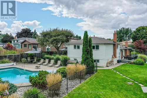 258 Glenwood Crescent, Caledon (Bolton East), ON - Outdoor With In Ground Pool