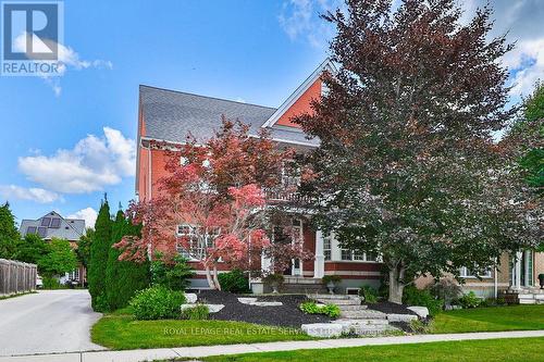 8 Inverhuron Trail, Oakville, ON - Outdoor