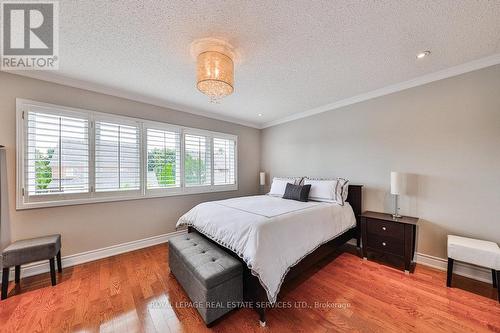 8 Inverhuron Trail, Oakville (River Oaks), ON - Indoor Photo Showing Bedroom