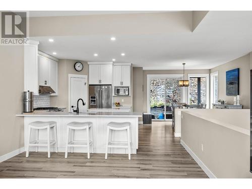 2045 Galore Cres, Kamloops, BC - Indoor Photo Showing Kitchen